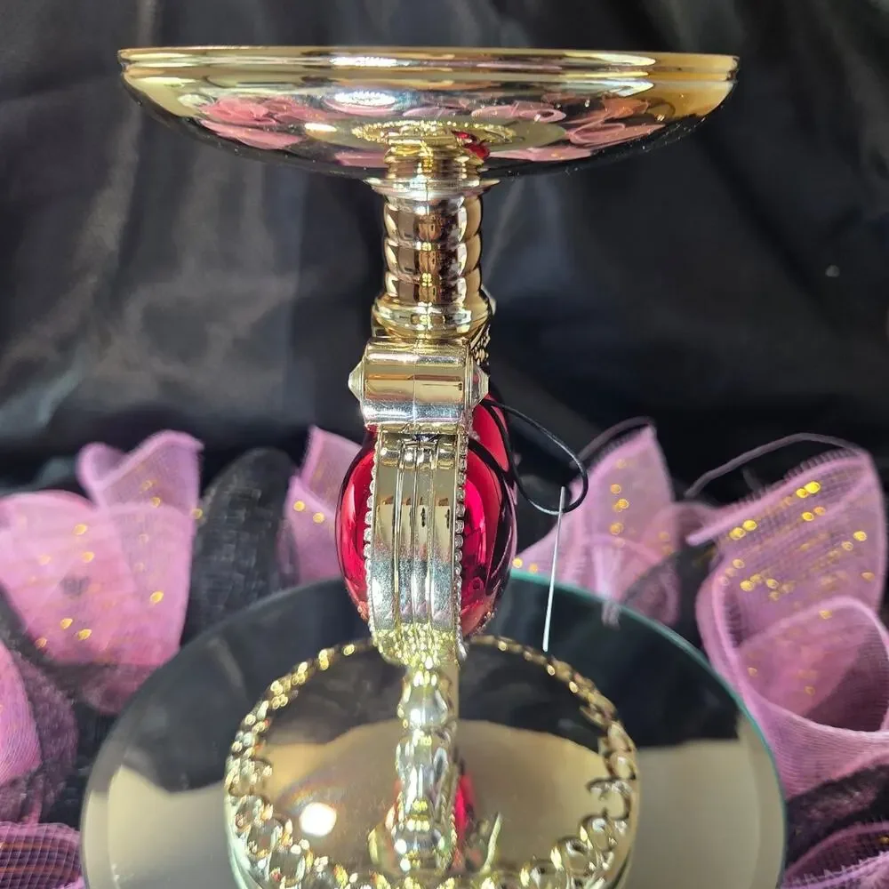 Bath & Body Works Evil Queen Pierced Heart Pedestal 3-Wick Candle Holde